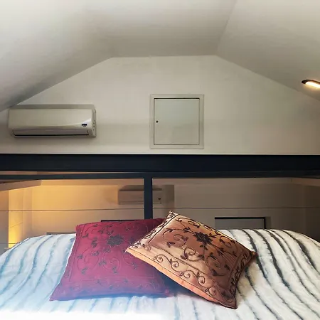 Apartment Cozy And Bright Flat In Isola