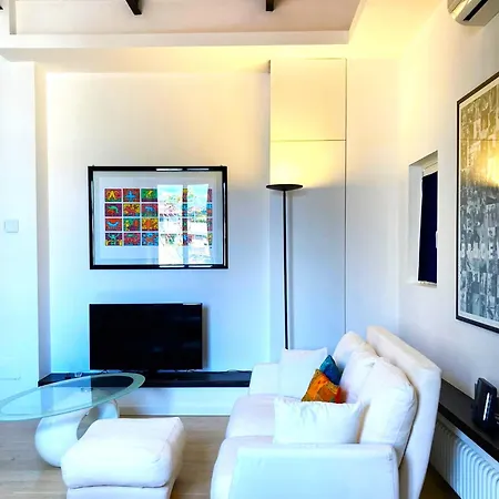 Cozy And Bright Flat In Isola Apartmán